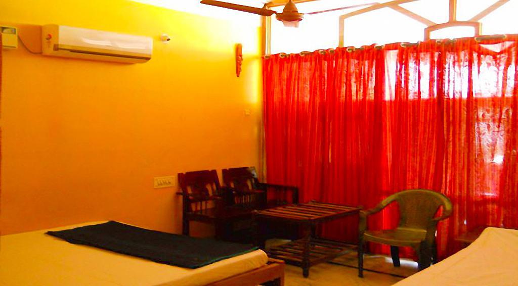 Chikmagalūr Sri Devi Comforts酒店 外观 照片